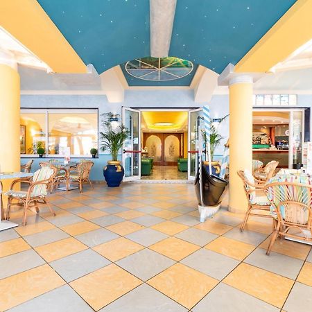 Hotel Ettoral Lido di Jesolo Luaran gambar